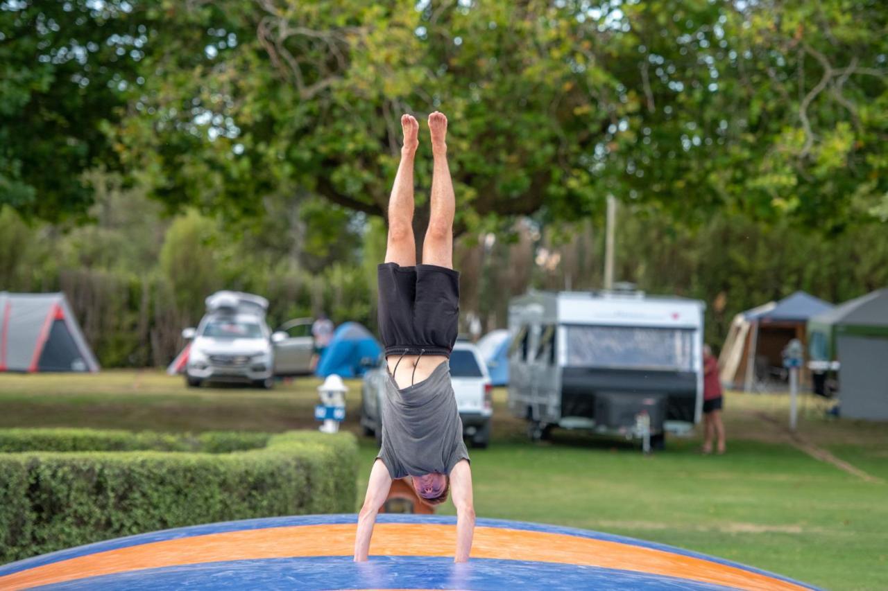 Cambridge Top 10 Holiday Park エクステリア 写真