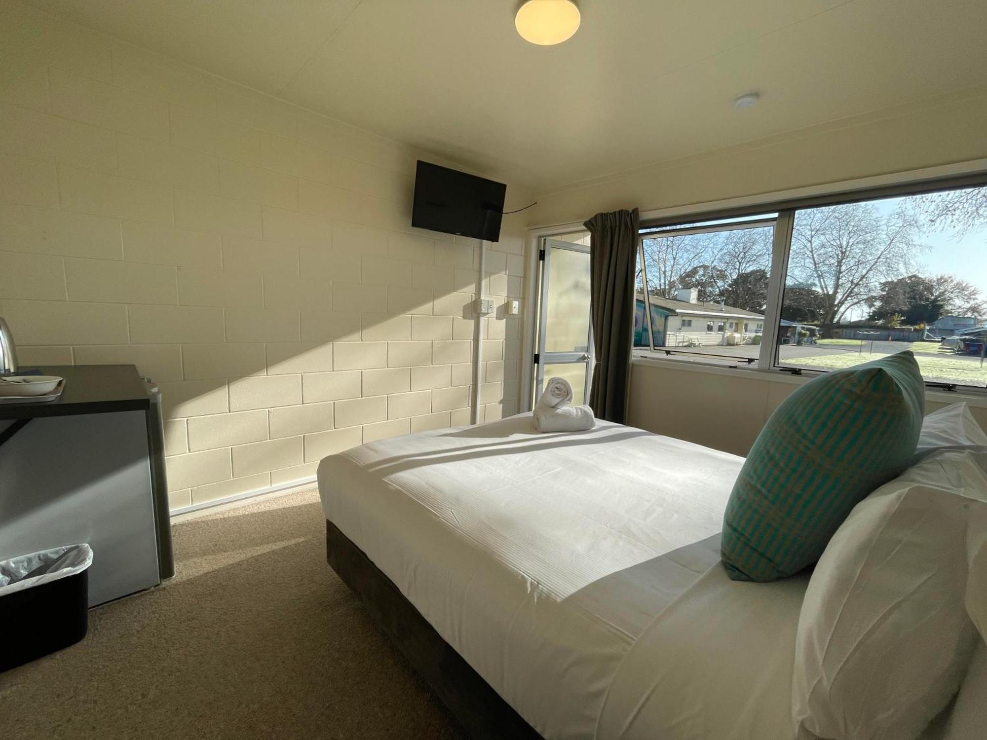 Cambridge Top 10 Holiday Park エクステリア 写真